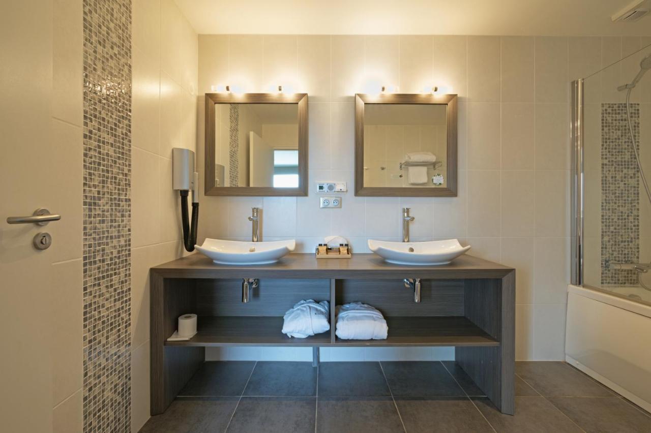 Les Suites - Konine 4 - Hotel & Bar & Restaurant Montceau-les-Mines Exteriör bild